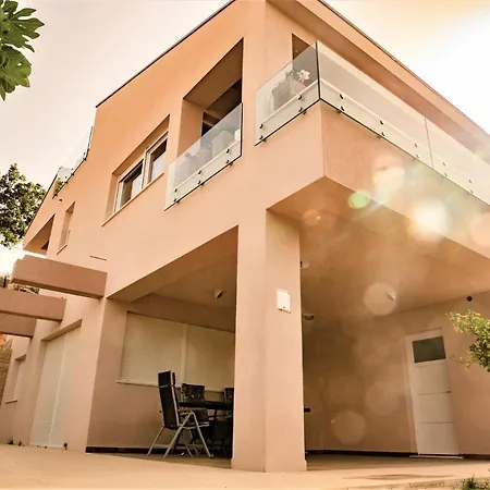 Sea&mountain 別荘 ヴィンイェラック