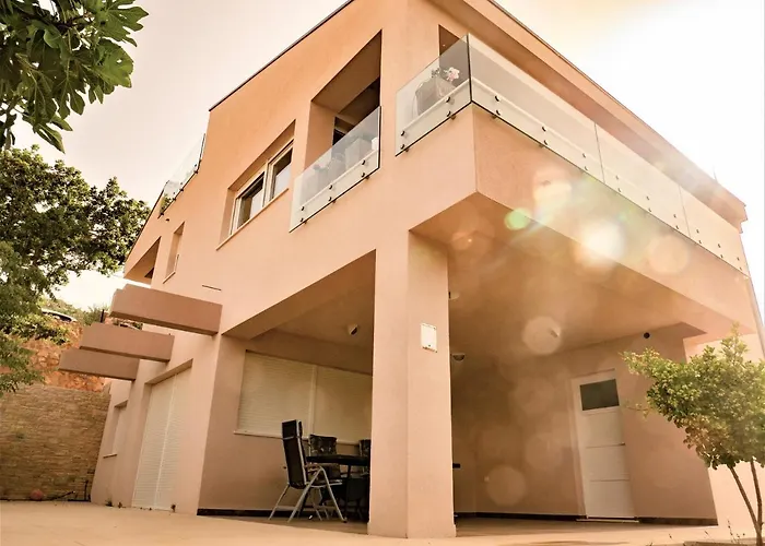 Sea&mountain Дом отдыха Виньерац